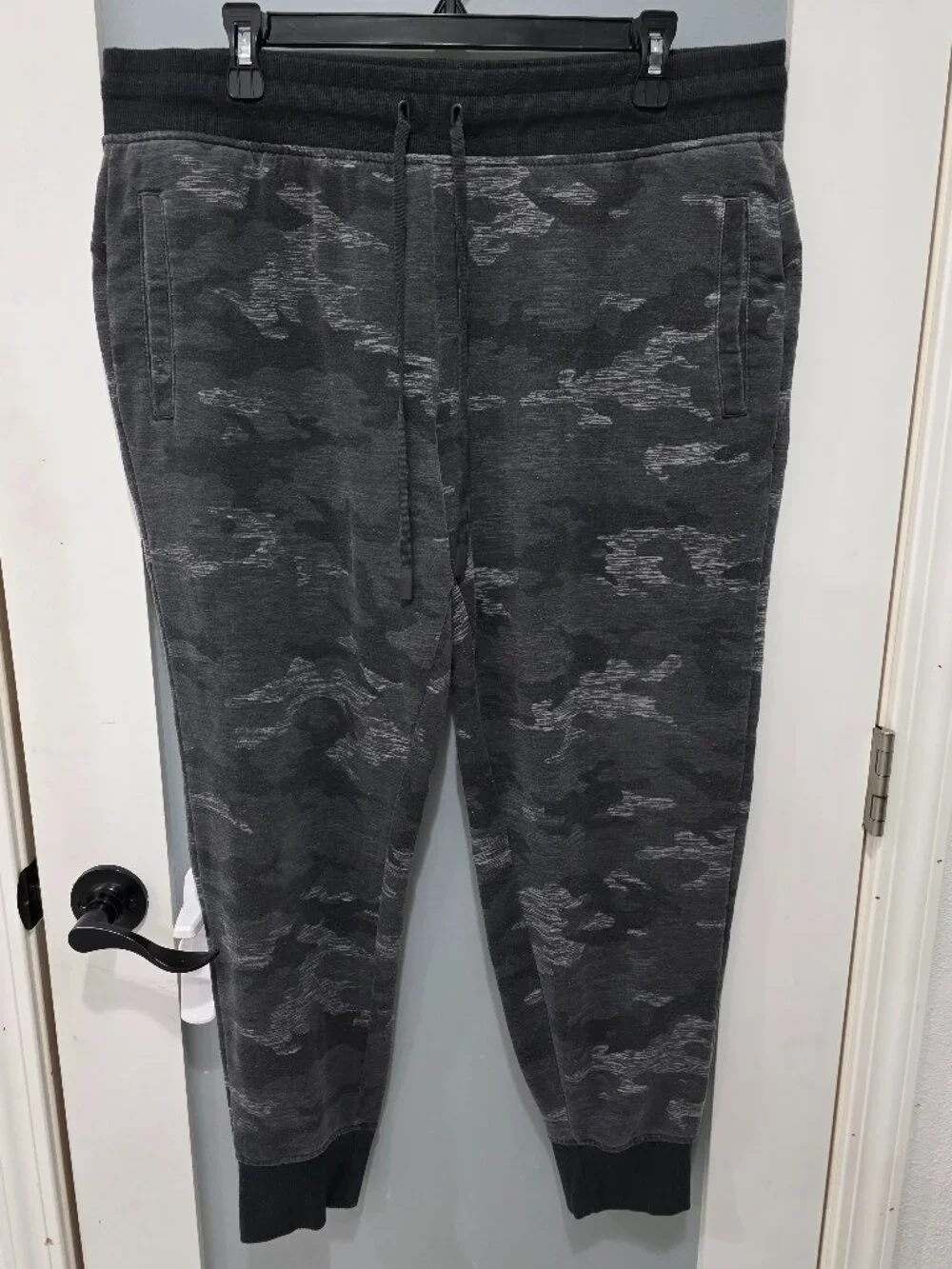 Athletic Works Black Camo Jogger Pants – Size XL (16-18) – Drawstring